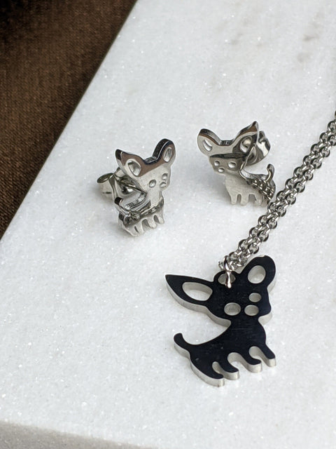 Earrings - Fearless Chihuahua Earrings/Set